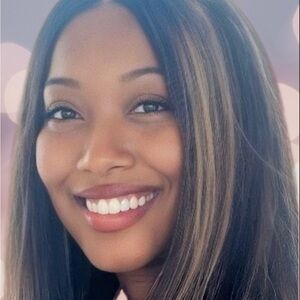 Meet your Posher, Karmen